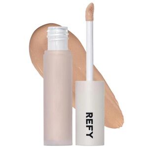 Refy Brightening and Blurring Serum Concealer with Plant-Derived Squalene - 05